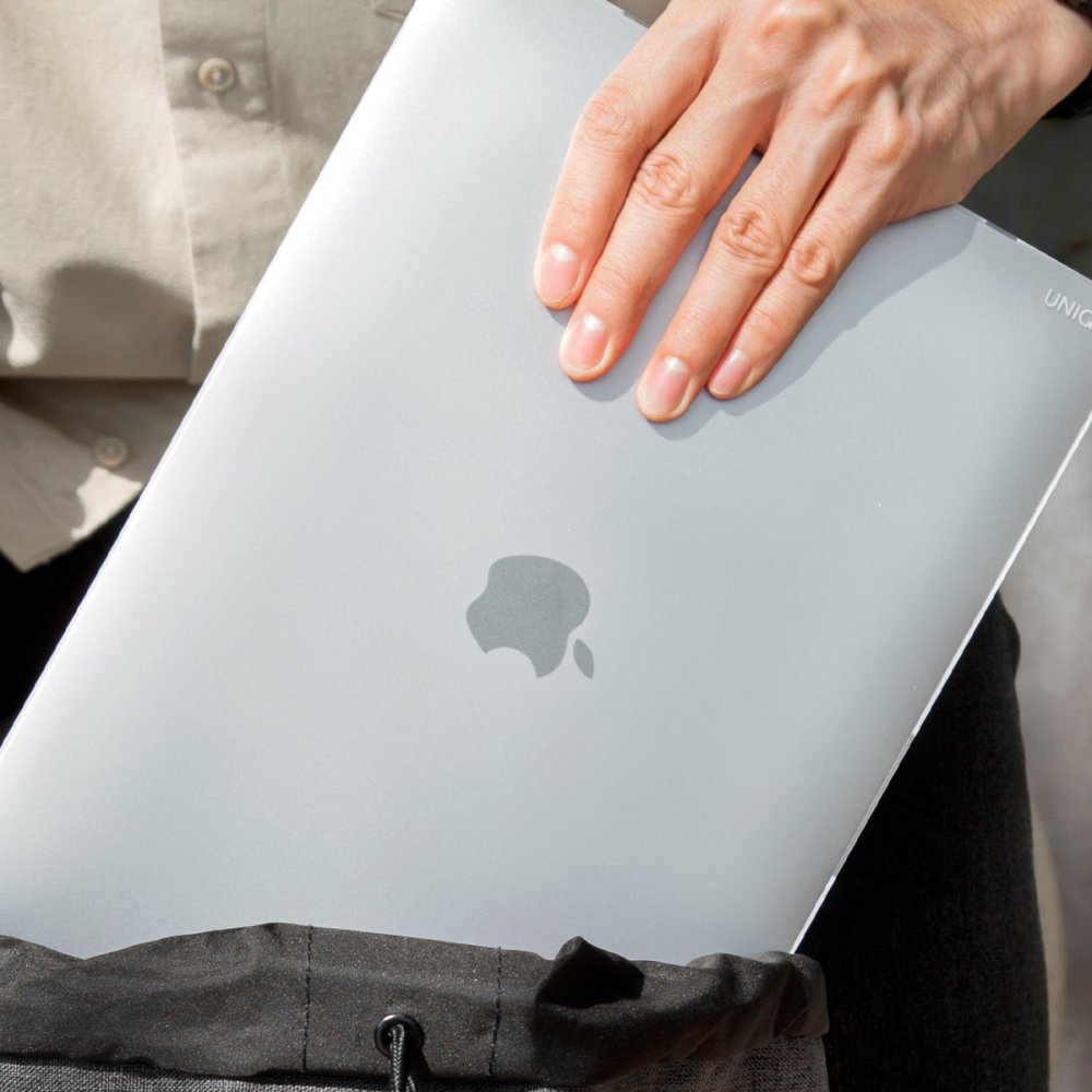 Uniq Macbook Pro 16 (2021) Claro Mat Macbook Kapak - Gri