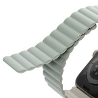 Uniq Watch 45mm Revix Reversible Manyetik Kordon - Yeşil-Bej
