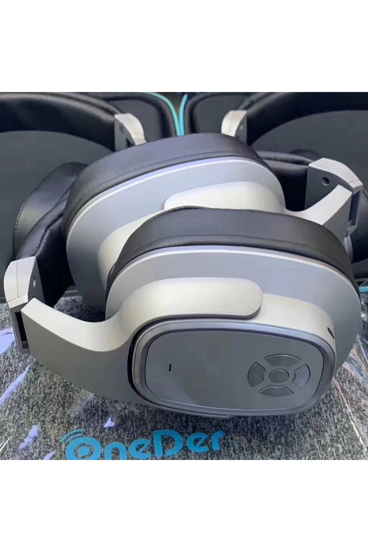 Newface DL06 RGB Radyatör Telefon Soğutucu Fan - Siyah