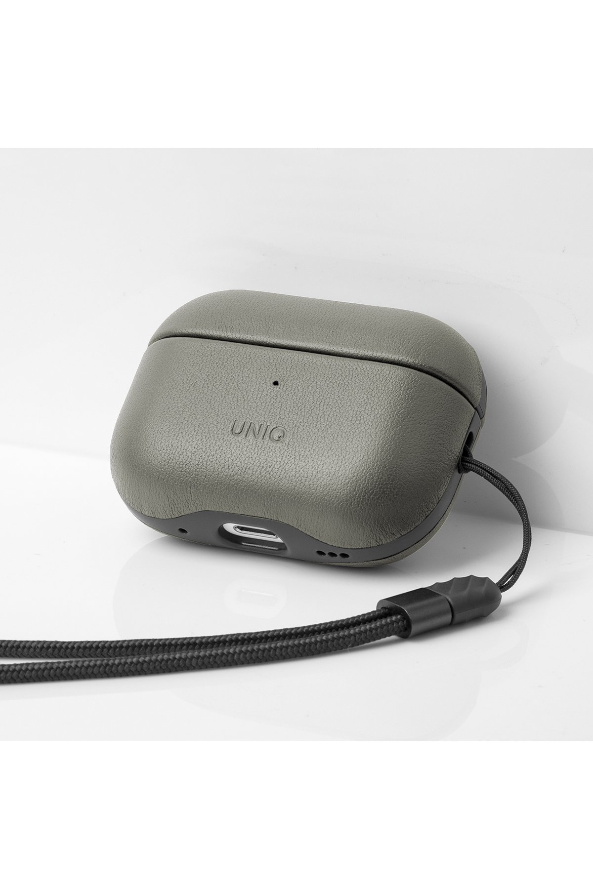 Uniq Airpods Pro 2 (2.nesil) Nexo Silikon Kılıf - Siyah