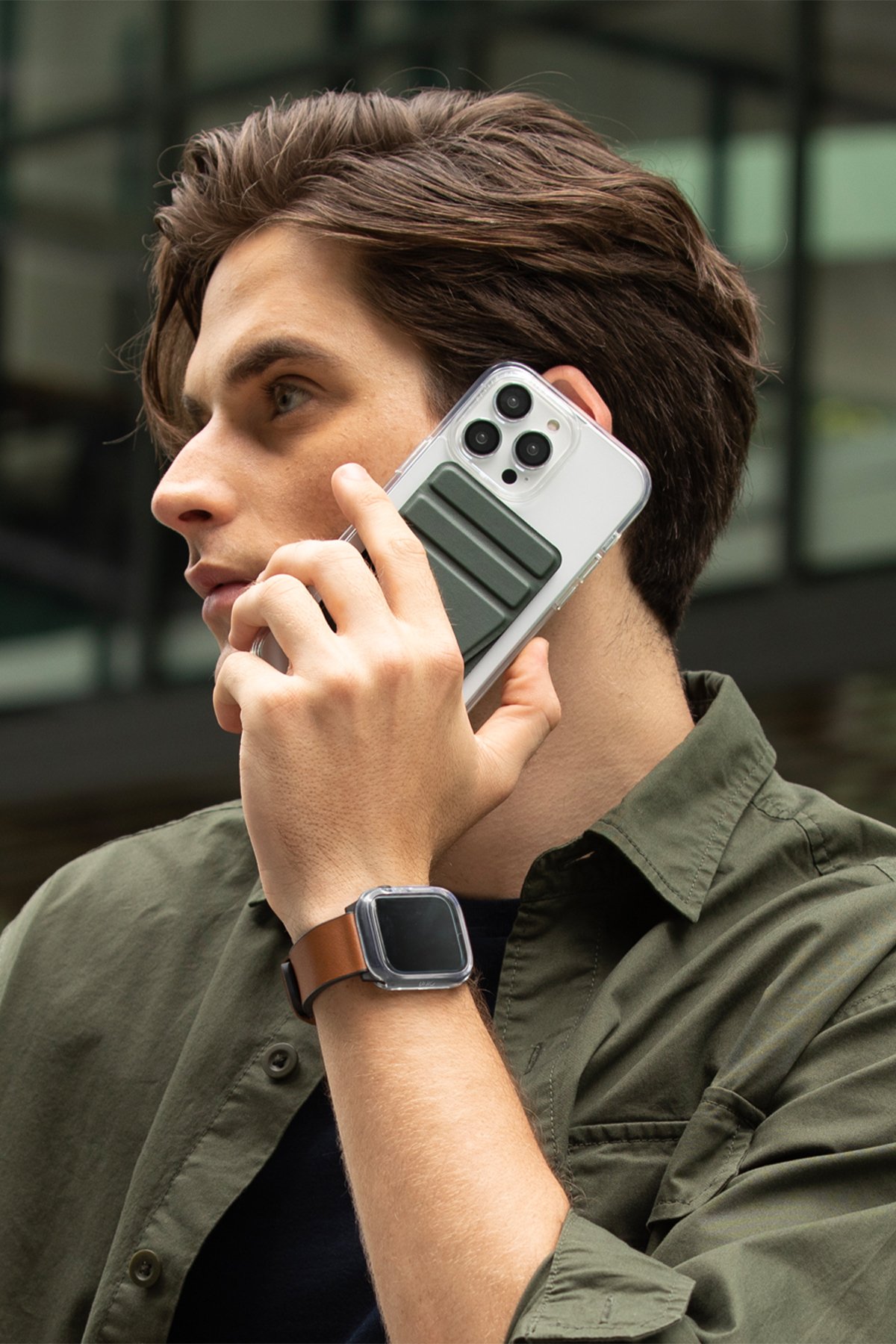 Uniq iPhone 15 Pro Max Combat Magsafe Kapak - Titan Gri