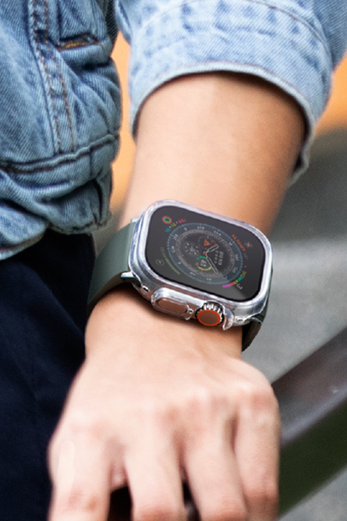 Uniq Watch 41mm Legion Camlı Silikon Kasa Koruyucu - Siyah