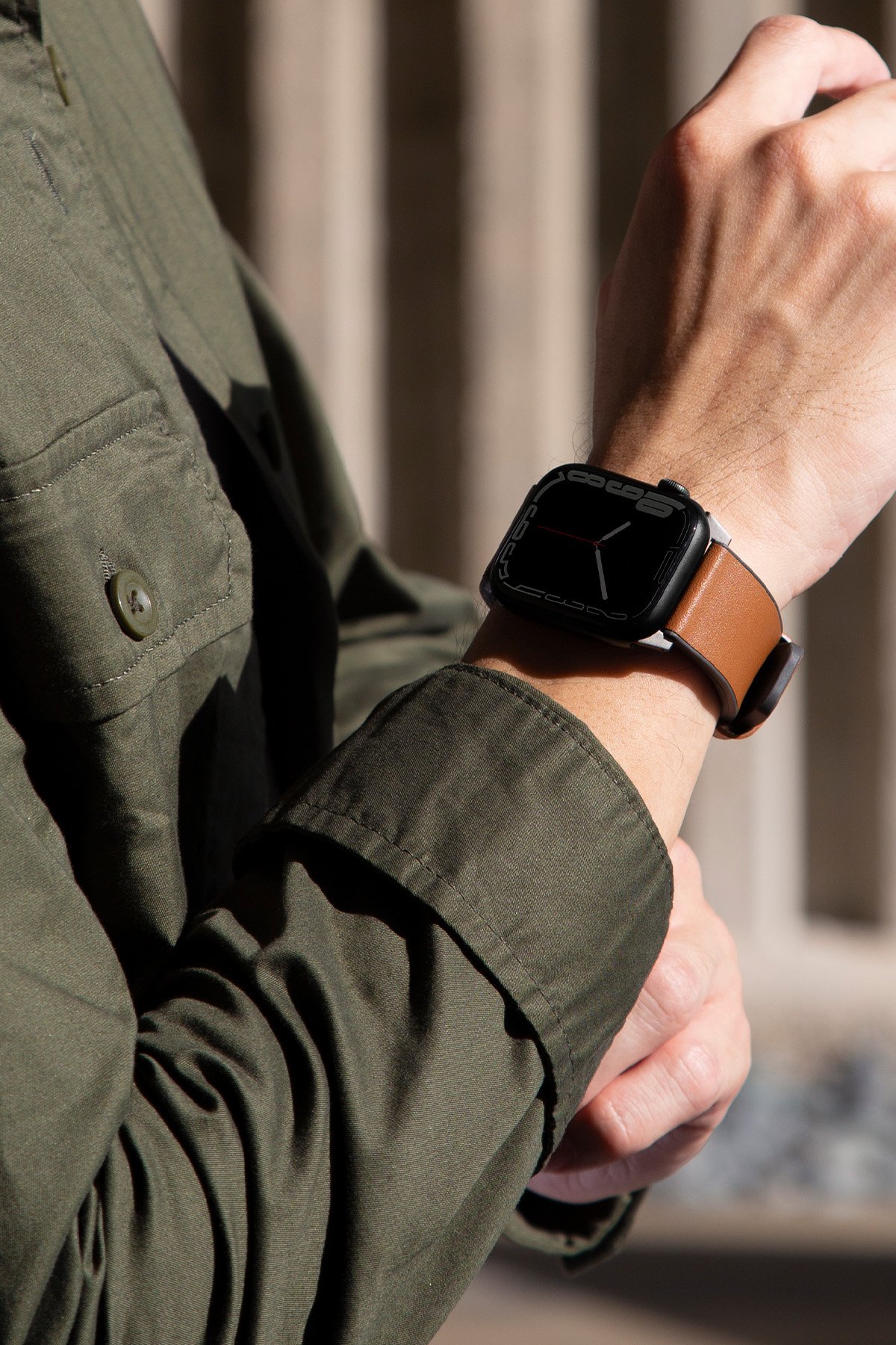 Uniq Watch 44mm Revix Reversible Manyetik Kordon - Yeşil-Bej